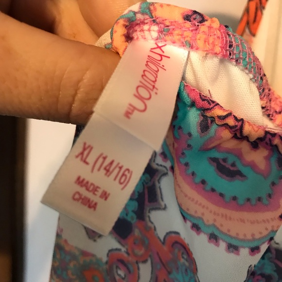 Dress - Picture 6 of 7